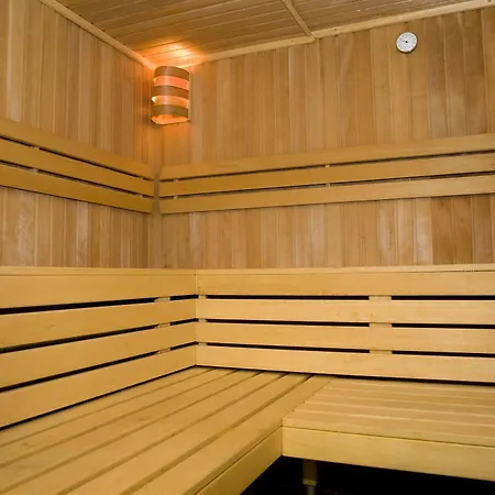 Hotel Economy Silesian 2*