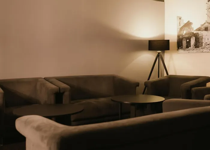 Great Polonia Silesian Economy Hotel 호텔