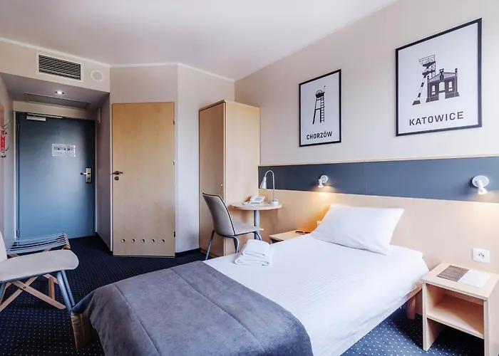 호텔 Great Polonia Silesian Economy Hotel 2*