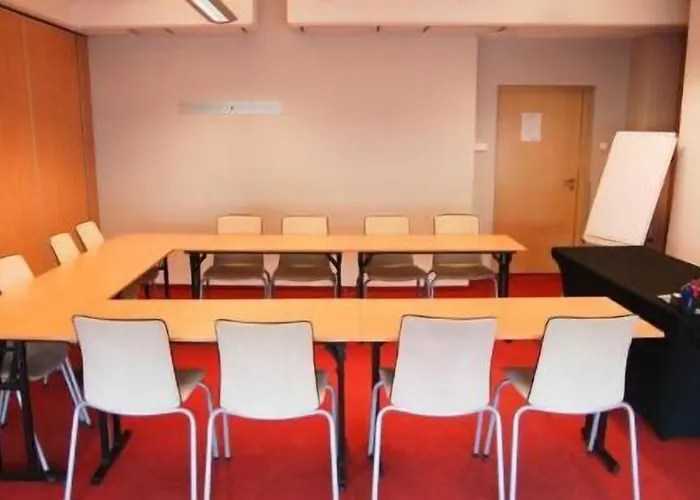 Great Polonia Silesian Economy Hotel 카토비체