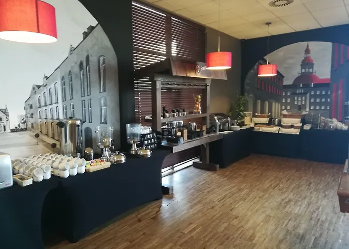 호텔 Great Polonia Silesian Economy Hotel 2*