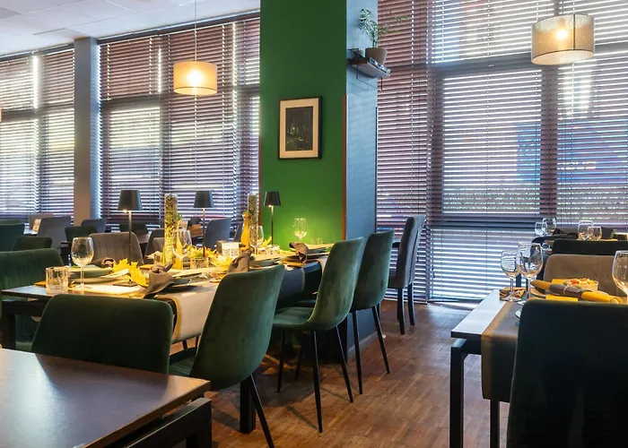 Great Polonia Silesian Economy Hotel 2* 카토비체