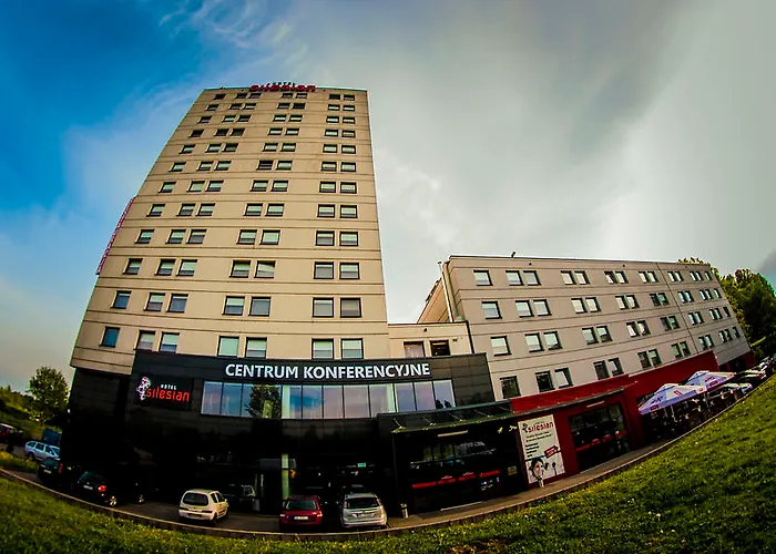 Great Polonia Silesian Economy Hotel 호텔 2*